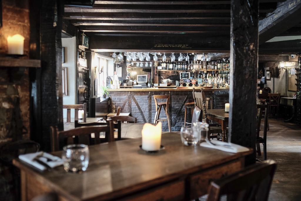 Bull Inn Reading Exterior photo