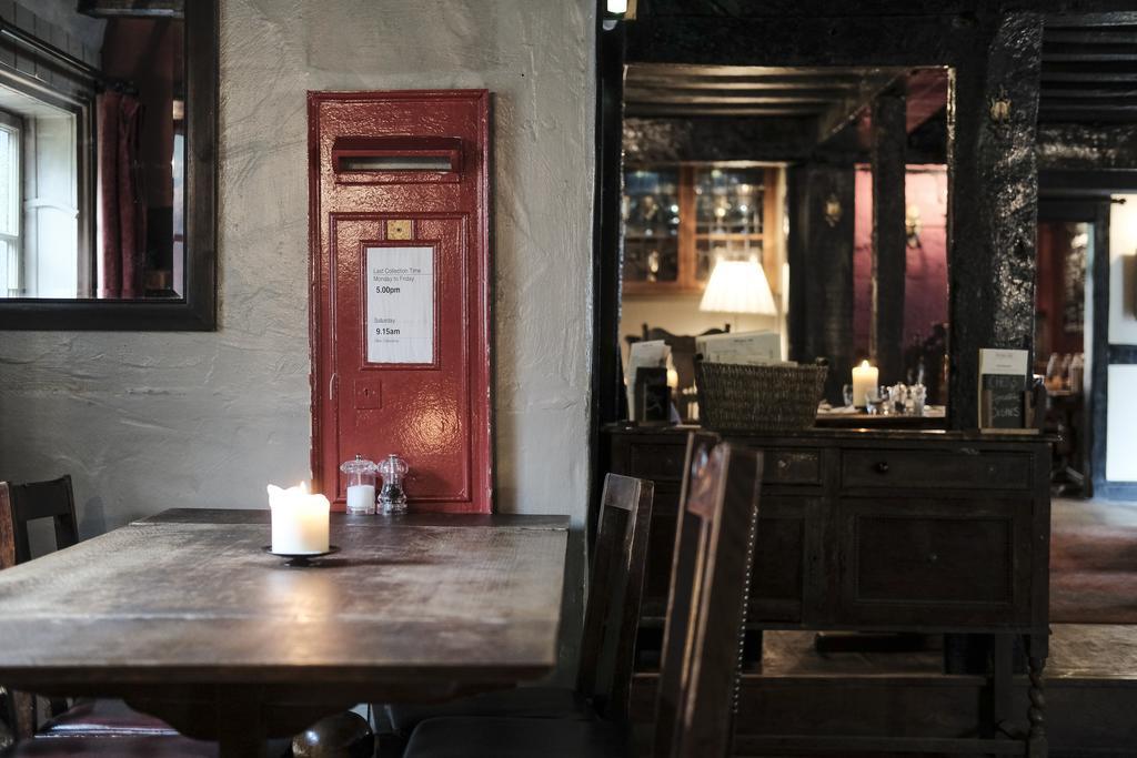 Bull Inn Reading Exterior photo